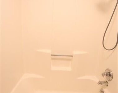 3946 Blake Court Nw - Photo Thumbnail 12