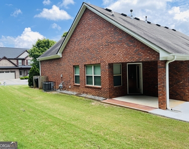 5750 Crest Hill Drive - Photo Thumbnail 34