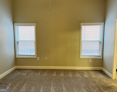 5750 Crest Hill Drive - Photo Thumbnail 19