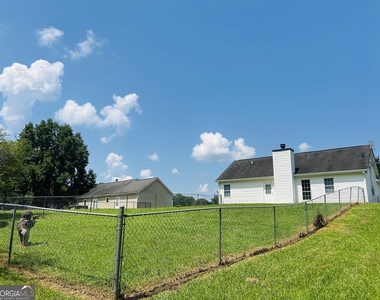 210 Shamrock Way - Photo Thumbnail 29