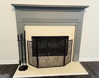 445 Summerlin Boulevard - Photo Thumbnail 17
