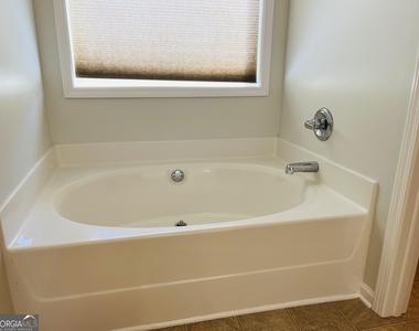 445 Summerlin Boulevard - Photo Thumbnail 37