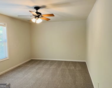 445 Summerlin Boulevard - Photo Thumbnail 46