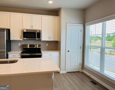 36 Cobalt Lane - Photo Thumbnail 14