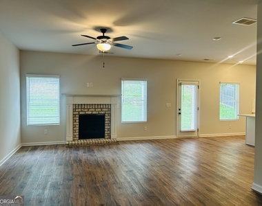 57 Pacific Avenue - Photo Thumbnail 5