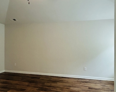 57 Pacific Avenue - Photo Thumbnail 27