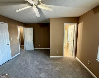 6696 Chupp Road - Photo Thumbnail 7