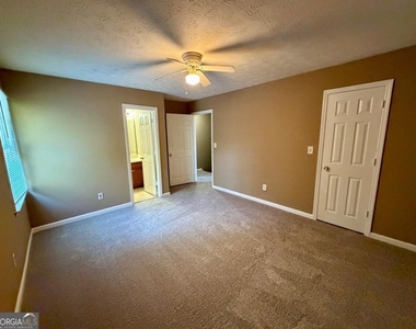 6696 Chupp Road - Photo Thumbnail 9