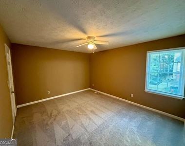 6696 Chupp Road - Photo Thumbnail 8