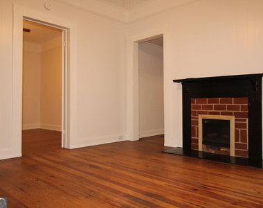 402 Jefferson Street - Photo Thumbnail 6