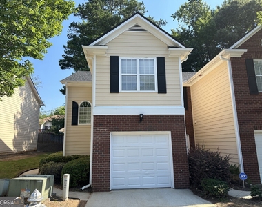 7040 Biltmore Trace - Photo Thumbnail 1