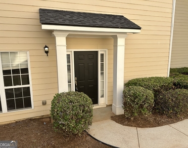 7040 Biltmore Trace - Photo Thumbnail 7