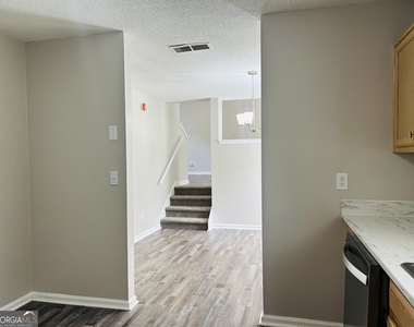 7018 New Dale Road - Photo Thumbnail 15