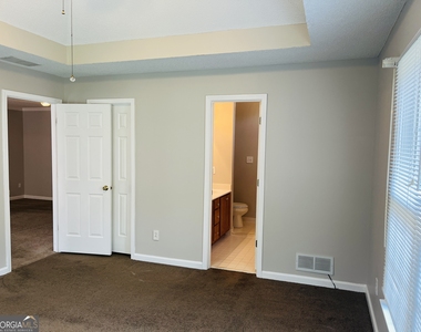 155 Woodstream Way - Photo Thumbnail 19