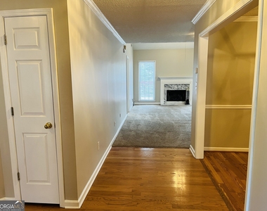 155 Woodstream Way - Photo Thumbnail 3