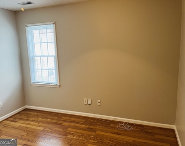 155 Woodstream Way - Photo Thumbnail 28