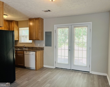 605 Wilburn Avenue - Photo Thumbnail 6