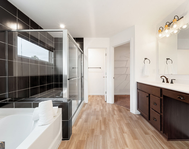 8150 Scenic Ridge Way - Photo Thumbnail 13
