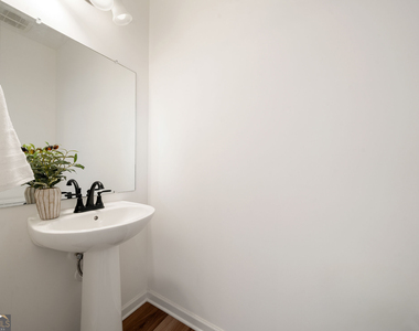 8150 Scenic Ridge Way - Photo Thumbnail 25