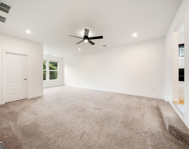 8150 Scenic Ridge Way - Photo Thumbnail 11