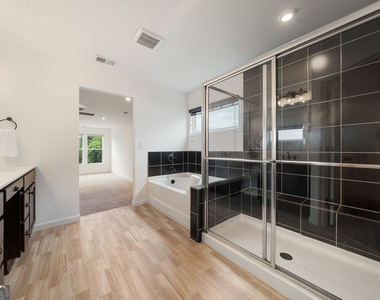 8150 Scenic Ridge Way - Photo Thumbnail 15