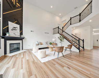 8150 Scenic Ridge Way - Photo Thumbnail 4