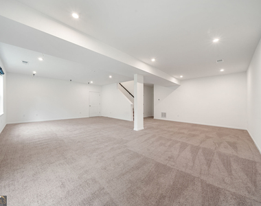 8150 Scenic Ridge Way - Photo Thumbnail 21