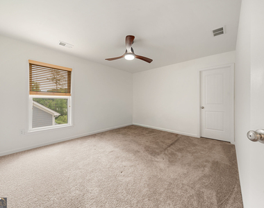 8150 Scenic Ridge Way - Photo Thumbnail 23