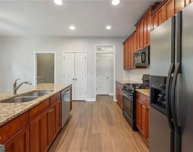 3365 Tanager Court - Photo Thumbnail 10