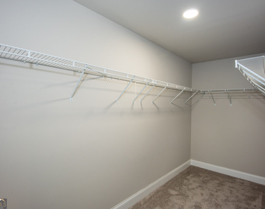 3352 Landings South Drive - Photo Thumbnail 21
