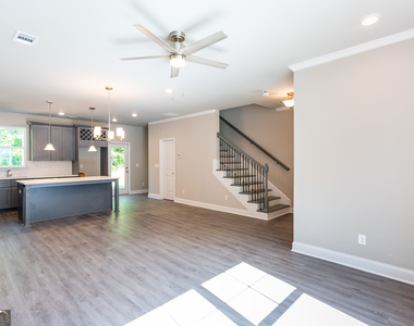 3352 Landings South Drive - Photo Thumbnail 6