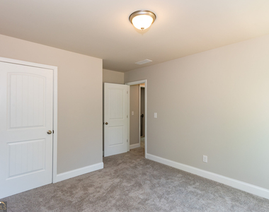 3352 Landings South Drive - Photo Thumbnail 23