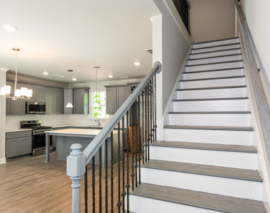 3352 Landings South Drive - Photo Thumbnail 14