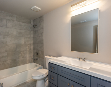 3352 Landings South Drive - Photo Thumbnail 24