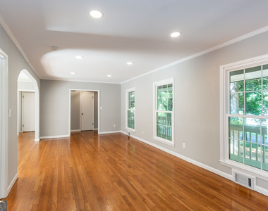 80 Pinehurst Lane - Photo Thumbnail 6