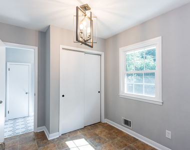 80 Pinehurst Lane - Photo Thumbnail 14