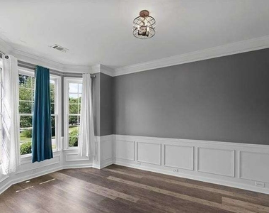 3520 Mystic Drive - Photo Thumbnail 4
