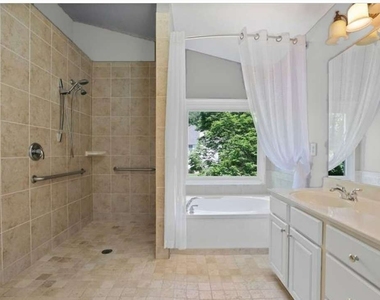 3520 Mystic Drive - Photo Thumbnail 24