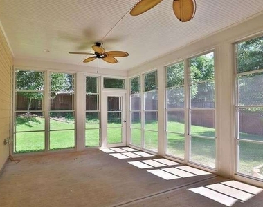 3520 Mystic Drive - Photo Thumbnail 28