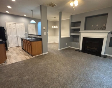 549 Maggie Lane - Photo Thumbnail 9