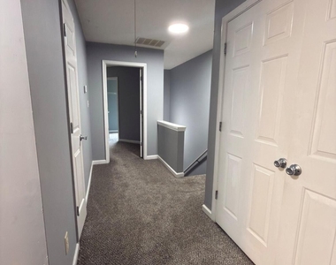 549 Maggie Lane - Photo Thumbnail 13