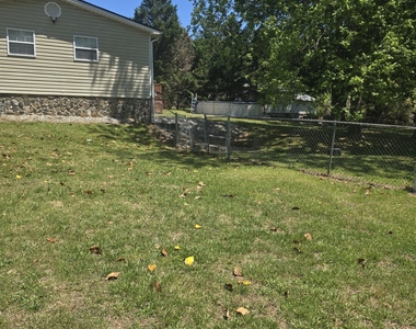 110 Powder Springs Street - Photo Thumbnail 5