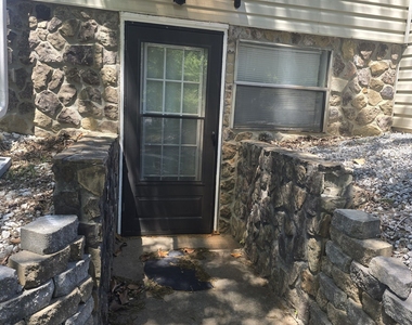110 Powder Springs Street - Photo Thumbnail 2