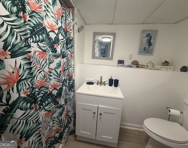 110 Powder Springs Street - Photo Thumbnail 17