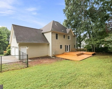 318 Magnolia Drive - Photo Thumbnail 14
