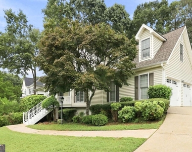 318 Magnolia Drive - Photo Thumbnail 1