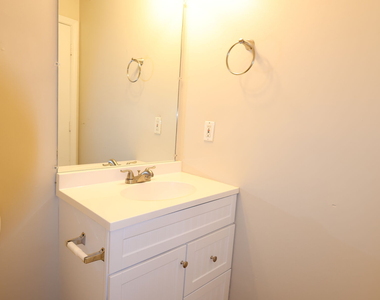 3044 Lake Park Trail - Photo Thumbnail 18