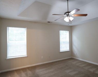 3044 Lake Park Trail - Photo Thumbnail 9