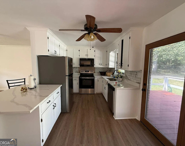 849 Pine Shadow Lane - Photo Thumbnail 4