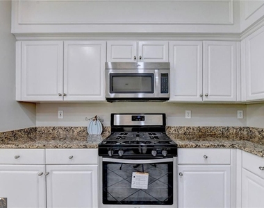 5175 Cinnabar Drive - Photo Thumbnail 10